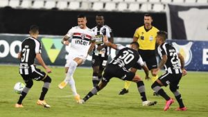 São Paulo encara Botafogo pelo Brasileirão na quinta-feira. (Foto: André Durão/GE)