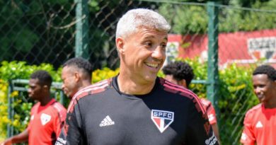 São Paulo empaca em negociação com atacante do Inter e ganha a