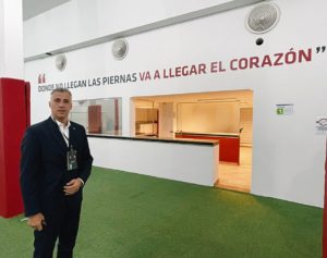 Hernán Crespo foi campeão paulista pelo São Paulo em 2021. (Foto: Twitter do São Paulo)