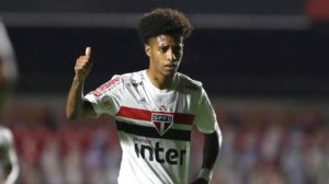 Tchê Tchê foi vendido ao Botafogo. (Foto: Twitter do São Paulo)