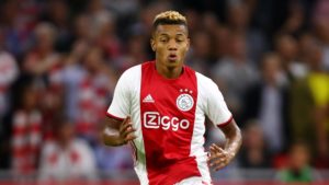 David Neres é vendido pelo Ajax e gera bom montante ao São Paulo. (Foto: Twitter do Ajax)