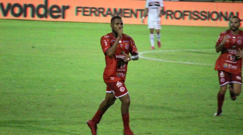 Copa do Brasil: 4 de Julho 3 x 2 São Paulo: Veja melhores ...