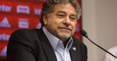 Presidente do São Paulo, Julio Casares, tem mandato até dezembro de 2023. (Foto: Twitter do São Paulo)