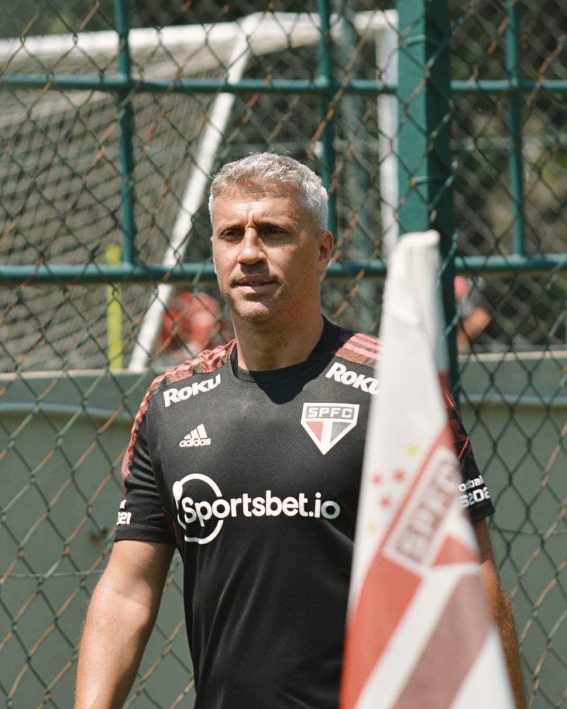 Crespo foi campeão do Paulistão pelo São Paulo em 2021. (Foto: Twitter do SPFC)