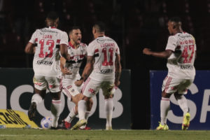 Calleri é o grande destaque do São Paulo no Brasileirão. (Foto: Ettore Chiereguini/AGIF)