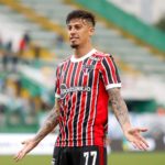 Rigoni foi destaque no São Paulo em 2021. (Foto: AGIF)