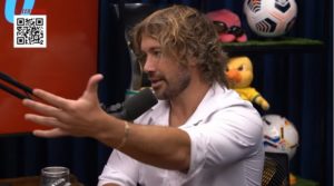 Lugano falou sobre a má fase do São Paulo antes de jogos decisivos. (Foto: Reprodução/Flow Sport Club)