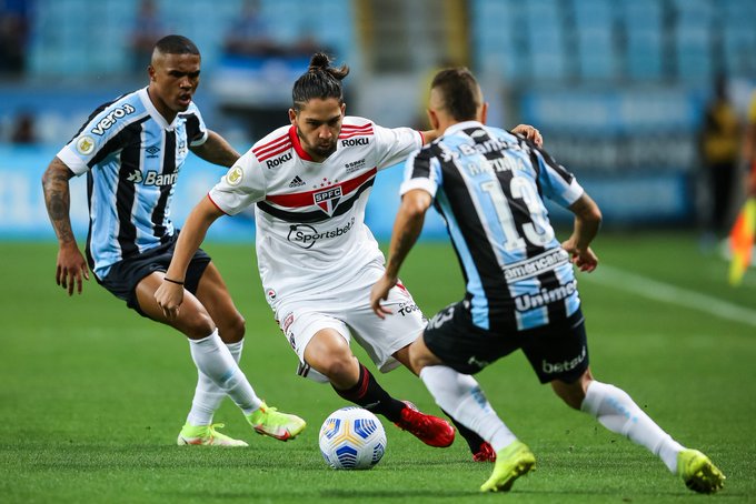 Escalado como titular por Rogério Ceni, Benítez atuou mal em Porto Alegre na derrota do São Paulo para o Grêmio. (Foto: Reprodução)