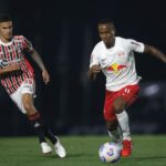 São Paulo recebe notificação de que Red Bull Bragantino vai comprar Helinho. (Foto: Twitter do Red Bull Bragantino)