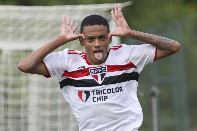 Atacante do Sub-20, Caio será titular pelo São Paulo na Sul-Americana. (Foto: Twitter do São Paulo)