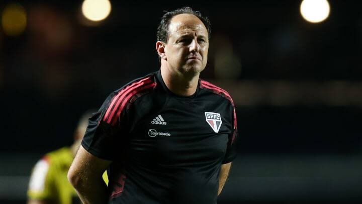 Rogério Ceni tem permanência garantida em 2022 no São Paulo