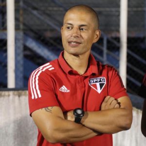 Técnico Alex classifica São Paulo para as semifinais da Copinha. (Foto: Twitter do São Paulo)
