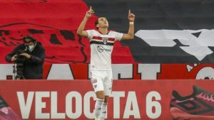 Pablo é desejado por ex-clube, mas resiste ao São Paulo. (Foto: Twitter do São Paulo)