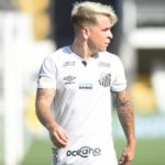 Soteldo teria dito sim ao São Paulo, mas falta acerto do Toronto com o jogador. (Foto: Twitter do Santos)