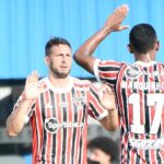 Calleri fez um golaço contra o Água Santa e é artilheiro do São Paulo no ano. (Foto: Twitter do São Paulo)