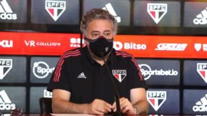 Para Julio Casares, o São Paulo não irá aceitar final do Paulistão no sábado. (Foto: Twitter do São Paulo)