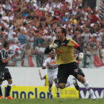Rogério Ceni fez gol 100 em vitória do São Paulo contra Corinthians pelo Paulistão de 2011. (Foto: Reprodução)