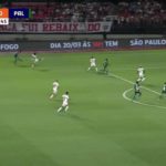 Derrota do São Paulo passa por vacilo do médico, diz técnico Rogério Ceni. (Foto: Reprodução/Premiere)