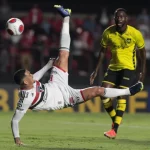 Luciano desencanta pelo São Paulo em 2022. (Foto: Twitter do São Paulo)