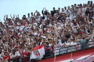 Rogério Ceni valoriza "vontade absurda de vencer" do São Paulo em clássico contra Corinthians. (Foto: Twitter do São Paulo)