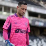 DIego Alves poderia pintar no São Paulo. (Foto: Twitter do Flamengo)