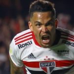 Luciano renova contrato com São Paulo até 2024. (Foto: Twitter do São Paulo)