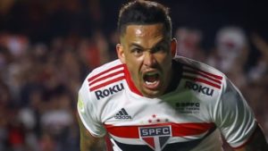 Luciano renova contrato com São Paulo até 2024. (Foto: Twitter do São Paulo)