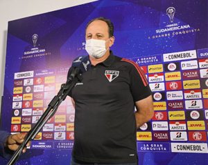 São Paulo escalado para estreia contra Ayacucho pela Sudamericana. (Foto: Twitter do São Paulo)