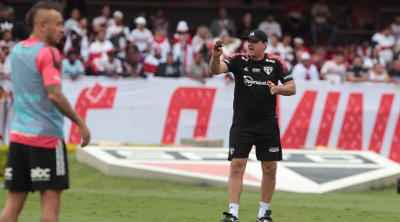 Rogério Ceni pode erguer sua primeira taça pelo São Paulo como treinador. (Foto: Twitter do São Paulo)