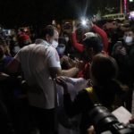 Rogério Ceni é ovacionado em chegada do São Paulo à Bolívia. (Foto: Twitter do São Paulo)