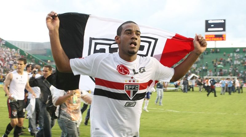 Rodrigo revela mágoa por saída do São Paulo em 2005. (Foto: Twitter do São Paulo)