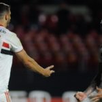Calleri e Luciano celebram gol do São Paulo. (Foto: Marcos Ribolli/ge)