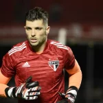 Tiago Volpi foi campeão paulista pelo São Paulo. (Foto: Marcos Ribolli/ge)