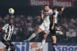 Calleri já tem mais gols pelo São Paulo do que nos cinco anos de Europa. (Foto: Twitter do São Paulo)