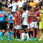 Ídolo do São Paulo critica postura do Corinthians no clássico. (Foto: AGIF)
