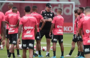 Rogério Ceni tem retorno importante para São Paulo. (Foto: Twitter do São Paulo)