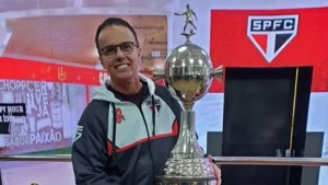 Palhinha destaca que São Paulo tem jogadores que precisam tomar vergonha na cara. (Foto: Reprodução/Instagram)