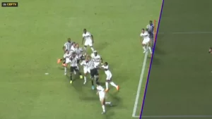 Gol legal? São Paulo questiona gol do Ceará e cobra divulgação do áudio em jogo do Brasileirão. (Foto: Reprodução/VAR)