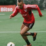 Rafinha é um dos líderes do São Paulo em 2022. (Foto: Twitter do São Paulo)