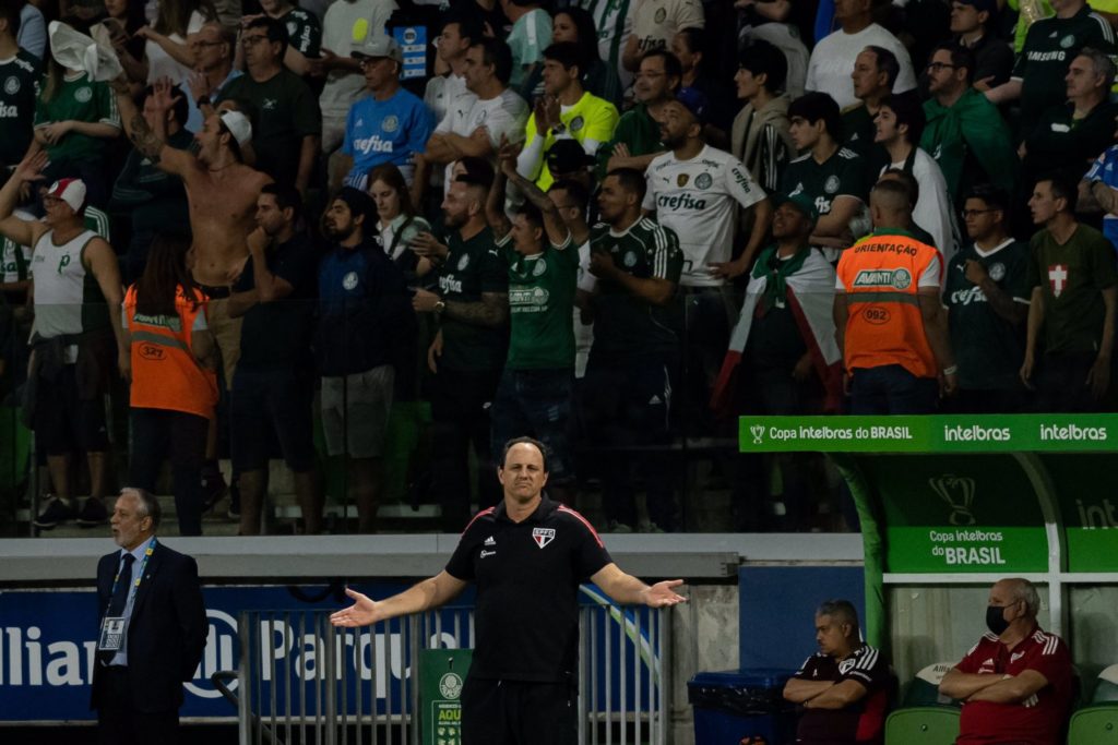 São Paulo se classifica no Allianz Parque e Rogério Ceni destaca força do grupo. (Foto: Mauricio Rummens)