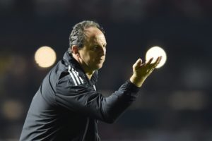 Rogério Ceni se desdobra para fortalecer elenco do São Paulo. (Foto: Twitter do São Paulo)
