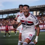 São Paulo bate Atlético Goianiense com dois gols de Luciano no Brasileirão 2022. (Foto: Héber Gomes/AGIF)