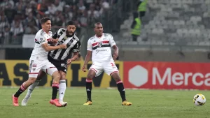 Luizão estreia pelo São Paulo e é elogiado por Rogério Ceni. (Foto: Twitter do São Paulo)