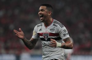 Luciano marca e São Paulo empata contra Internacional. (Foto: Twitter do São Paulo)
