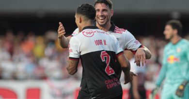 Igor Vinícius teve seu vínculo contratual estendido até 2025 com o São Paulo. (Foto: Twitter do São Paulo)