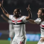 Nikão fez o gol que deu a vantagem para o São Paulo contra o Ceará no Morumbi na Sula. (Foto: Twitter do São Paulo)