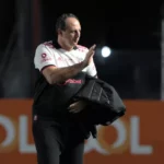 Rogério Ceni é técnico do São Paulo em 2022. (Foto: Twitter do São Paulo)