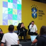 Julio Casares defende Rogério Ceni no São paulo. (Foto: Twitter do São Paulo)