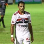 Eder perde espaço no São Paulo. (Foto: AGIF)