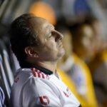 Rogério Ceni não descarta rodízio no gol do São Paulo. (Foto: Twitter do São Paulo)